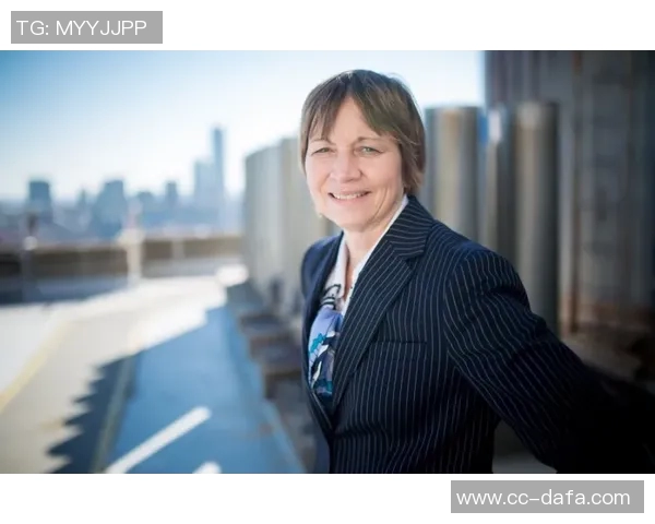 阿布组建强大法律团队应对53亿镑诉讼前白宫顾问加盟助阵