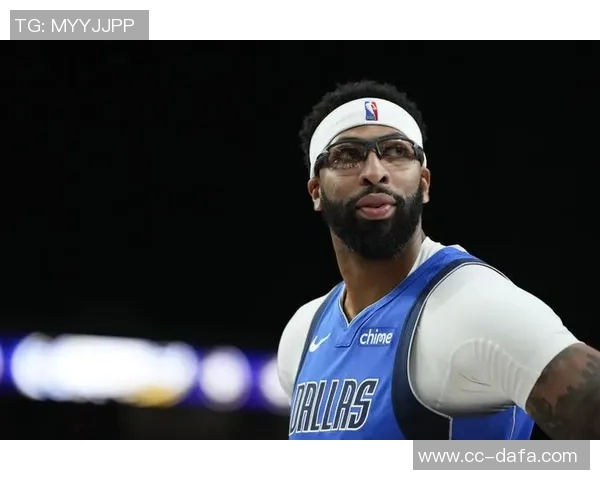 基德谈浓眉训练表现良好精神状态佳明天出战仍需观察